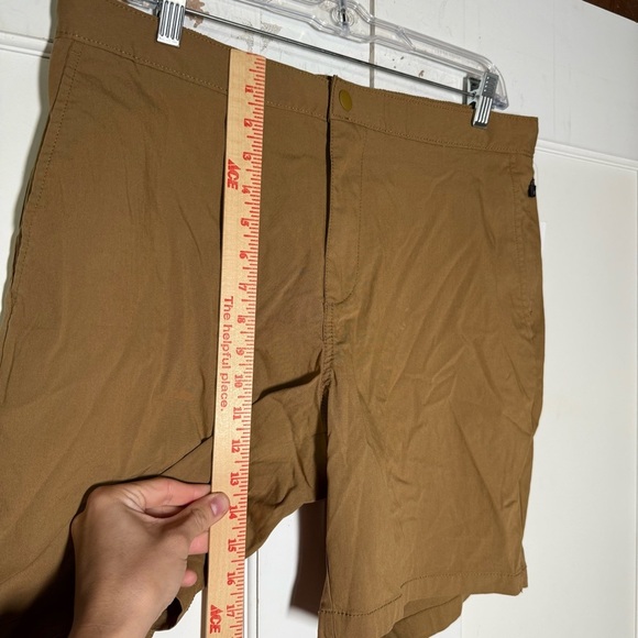 Old Navy Brown Slim Khaki Shorts Built-In Flex Size Large NWT Summer Preppy - Picture 5 of 8